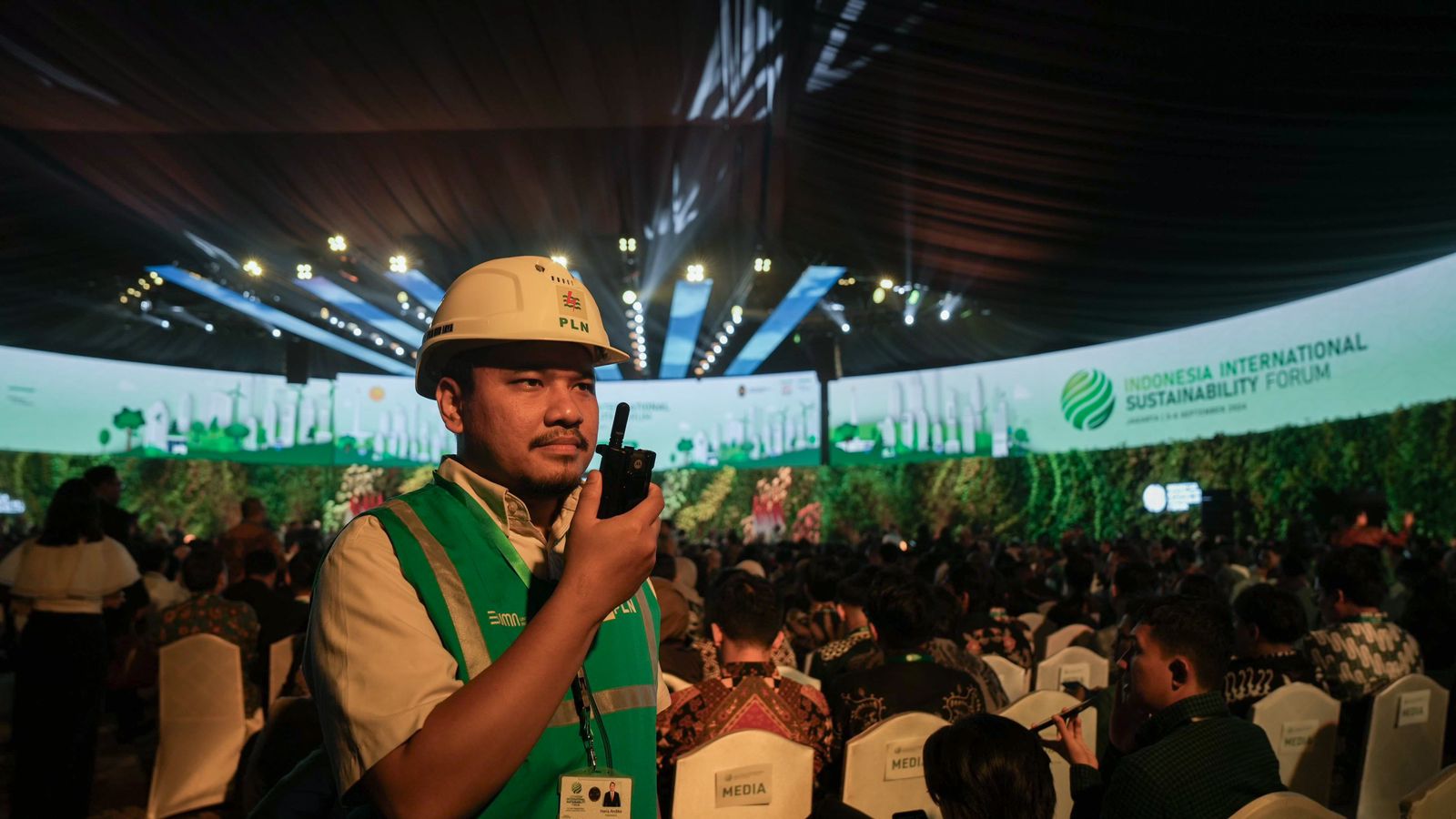 PLN Sukses Kawal Pasokan Listrik Kunjungan Paus Fransiskus dan Indonesia International Sustainability Forum (ISF) 2024