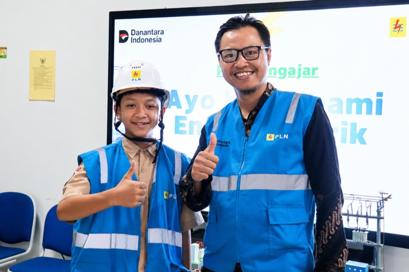 Tak Sekadar Listrik, PLN Tanamkan Mindset Energi Bersih ke Generasi Muda